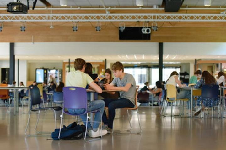 Examen uitslag en uitreiking